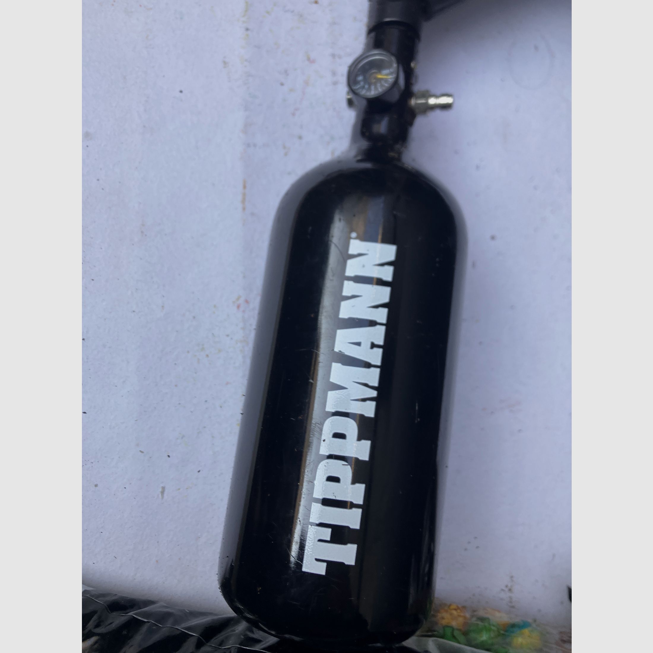 Tippmann 98 Custom incluido marcador de repuesto y accesorios