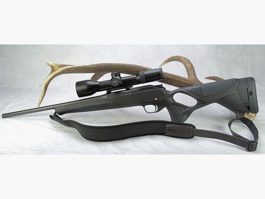 R8 Ultimate Cal. 30-06 52cm B2 2,5-15x56 iC Rail