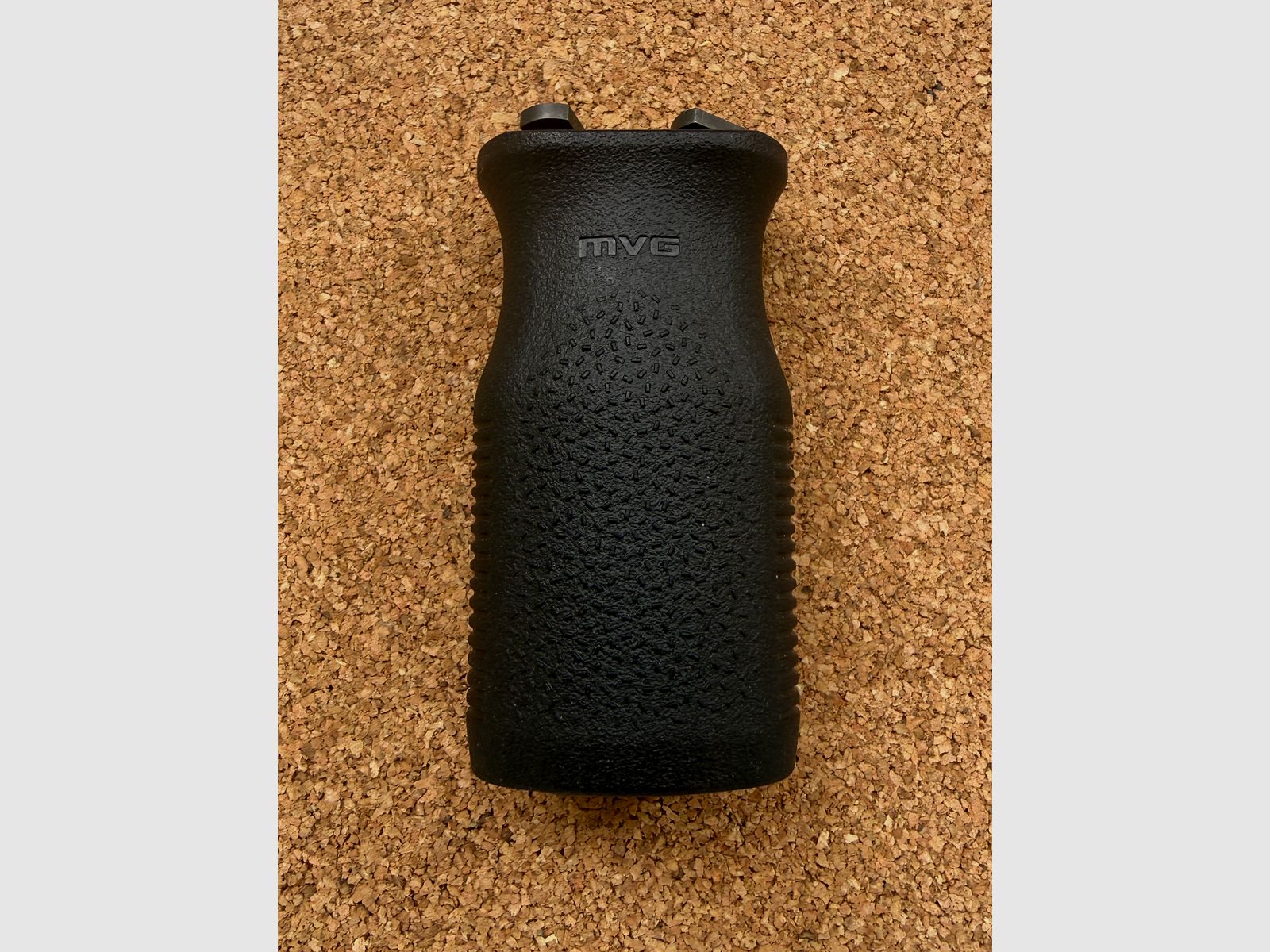 MAGPUL MVG impugnatura verticale per M-LOK nero, immagine 1 di 4
