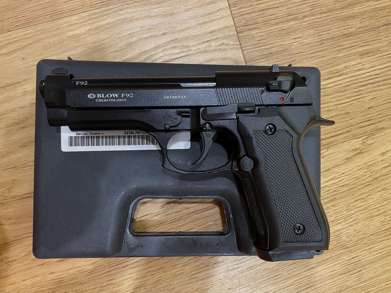 BLOW F92 Black 9mm P.A.K. blank firing pistol Beretta 92F / M9 replica