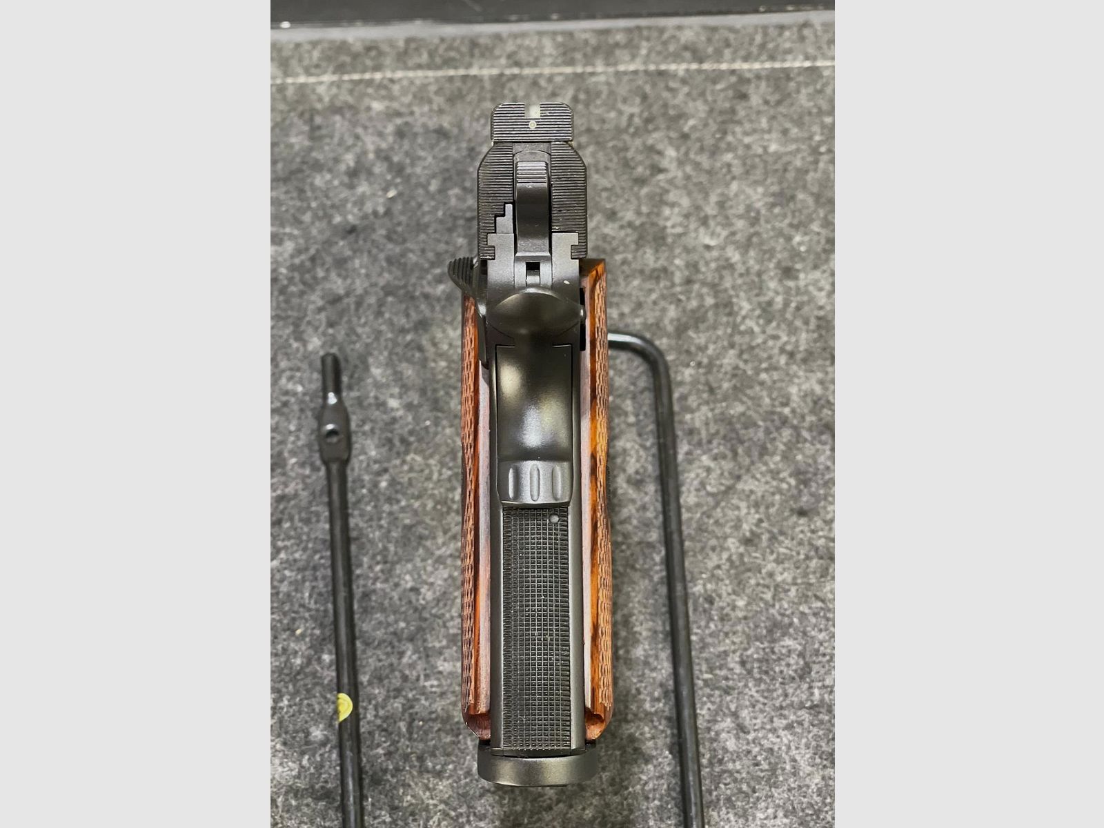 NightHawk Custom Talon, Bild 10 von 10