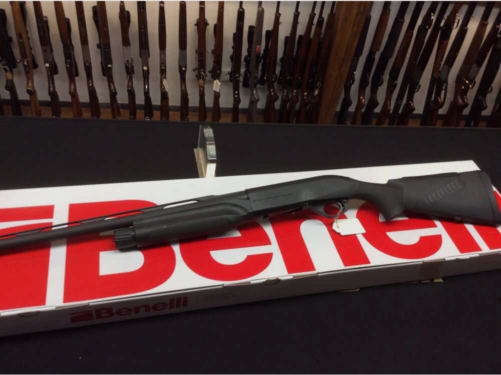 Benelli Benelli Selbstladeflinte	 12/76