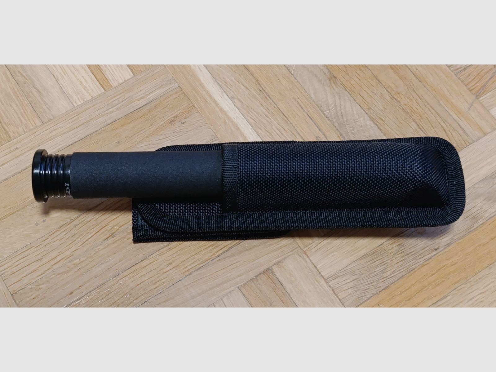 enforcer Teleskopschlagstock 21" mit Druckknopf schwarz inkl. 360° Holster