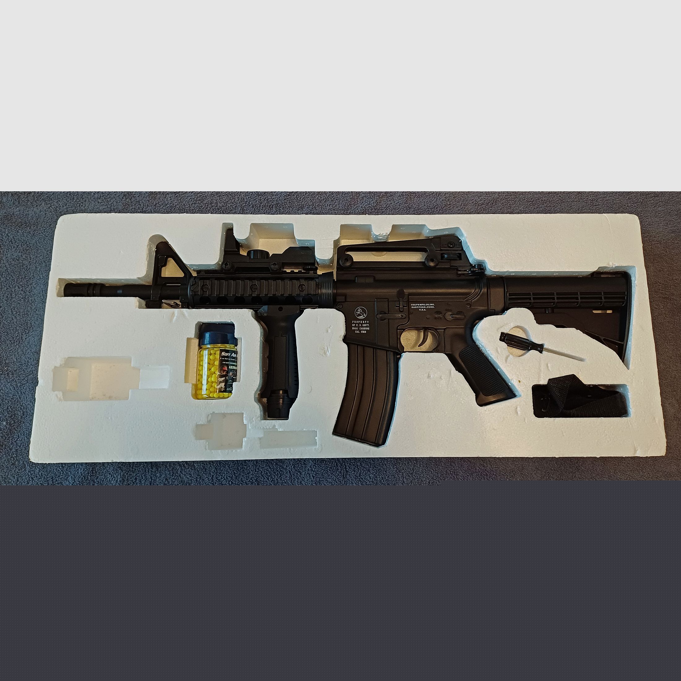 Cybergun Colt M4 R.I.S.