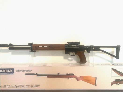 Carabina ad aria compressa Diana Stormrider "Paratrooper Classic" con sistema di stock pieghevole in alluminio stile WW2/50s, F libera da 18 anni con kit export 35J