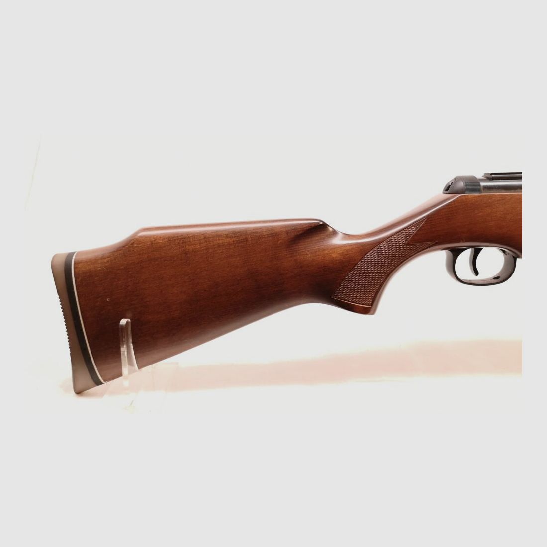 Diana 46
