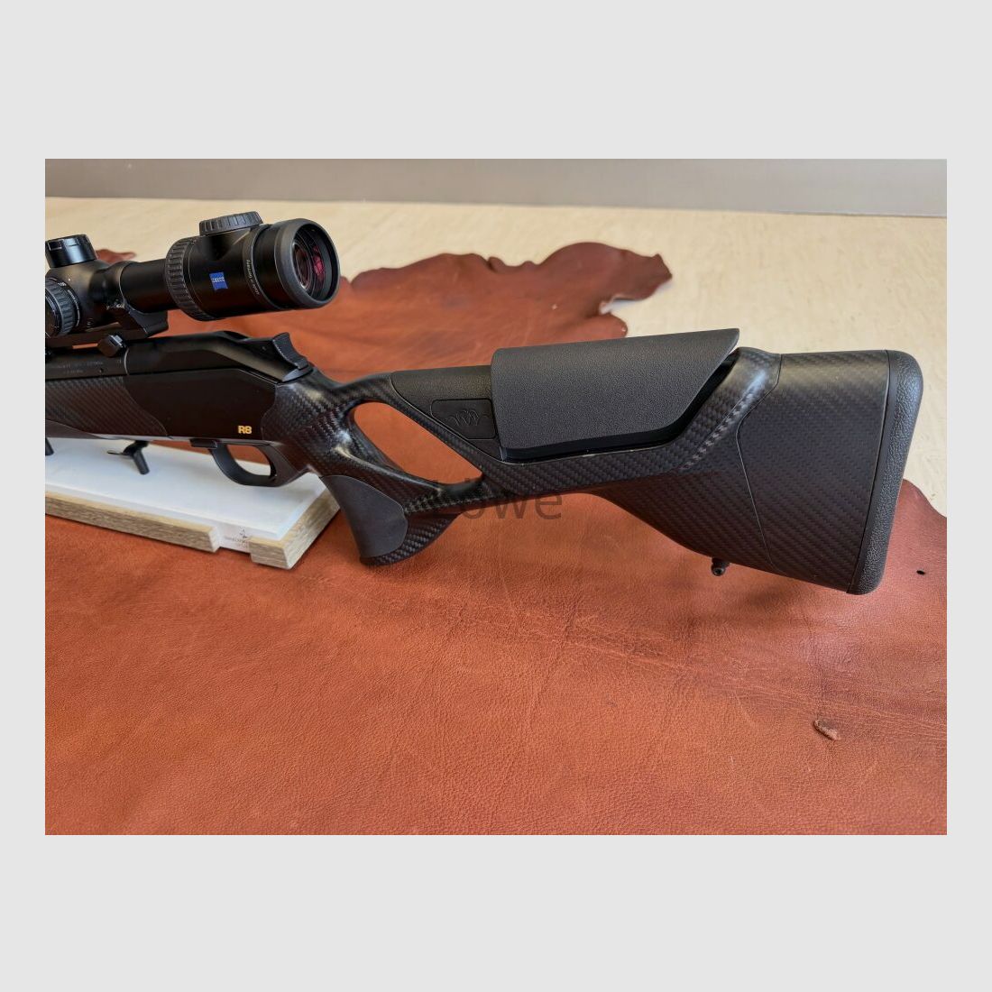 Blaser R8 Ultimate Silence Carbon
