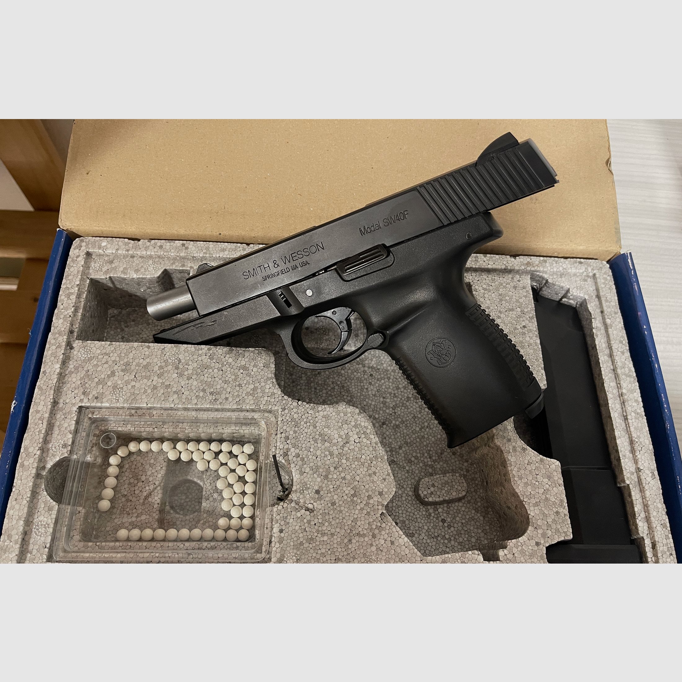 Smith & Wesson Sigma 40 F Airsoft