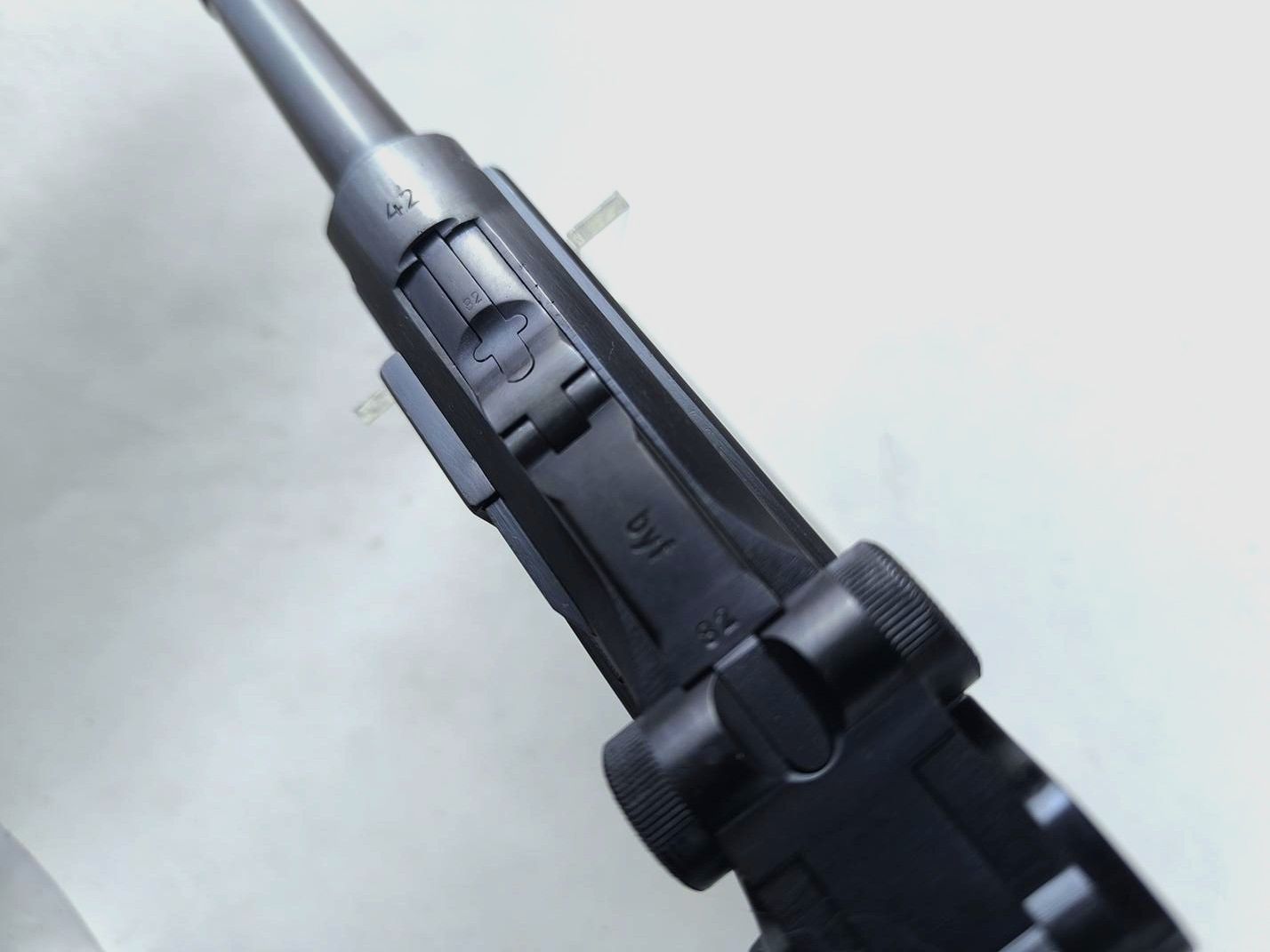 Mauser P08 1934-pistool kal. 9mmP – „byf” 42 – Black Widow, afbeelding 9 van 10