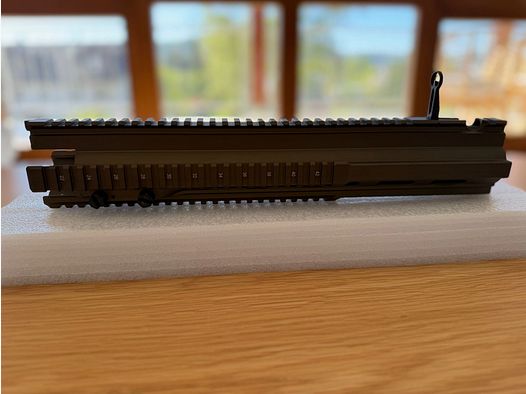 Heckler & Koch Picatinny handgreep G28 lang met korrel RAL8000