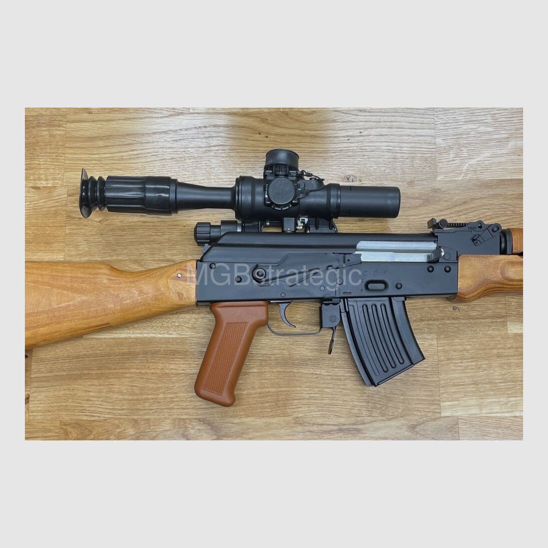 WBP Jack - carabina semiautomatica 7,62x39 - sistema AKM AK47 AK74 con calciatura in legno stratificato - il bayonetta può essere montata - Made in Poland - novità!