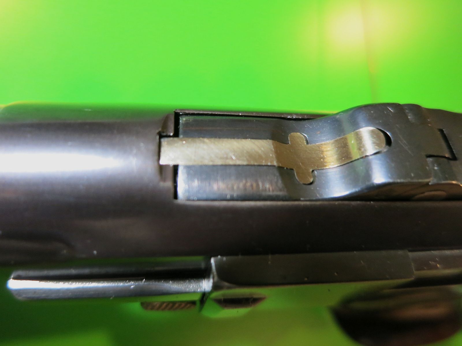 Deutsche Waffen- und Munitionsfabriken (DWM) , Pistole 08 P08, Pistole 1904, Marinepistole Modell 1904, 9 mm Luger     #47-