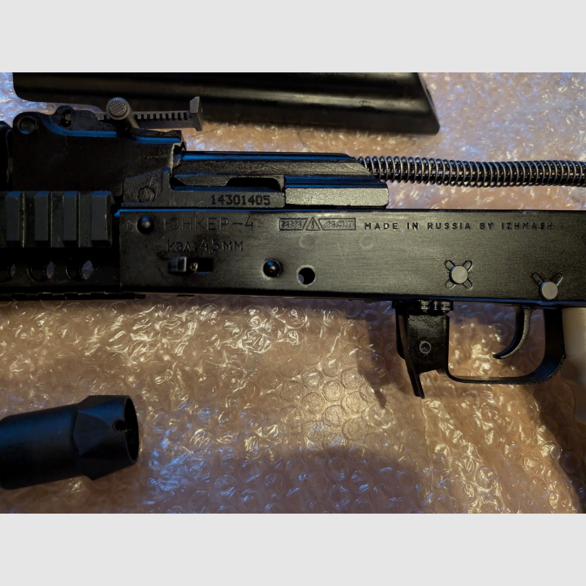 MWM Gillmann Yunker 4 CO22 AK74 fucile ad aria | Cal. 4,5 mm BB | Originale IZHMASH produzione | con impugnatura anteriore Picatinny & PK - 3 impugnature e compensatore decorativo