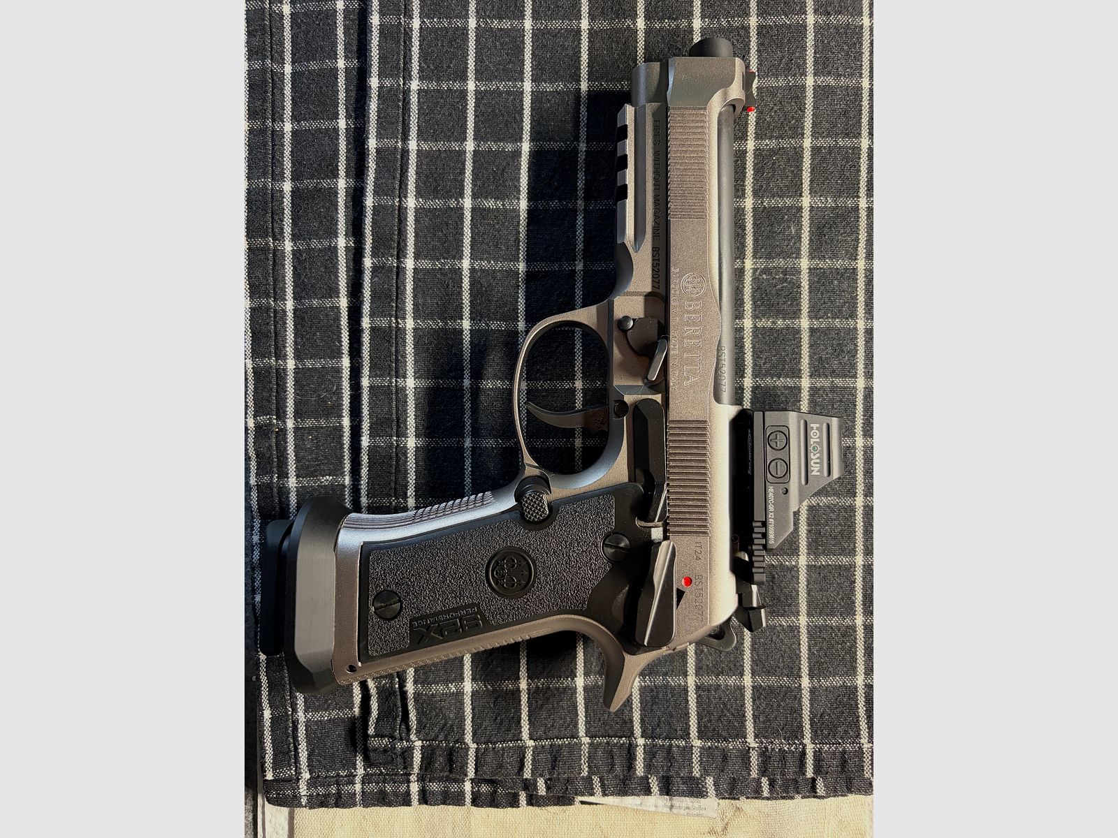 Beretta 92X Performance OR mit Red Dot Holosun