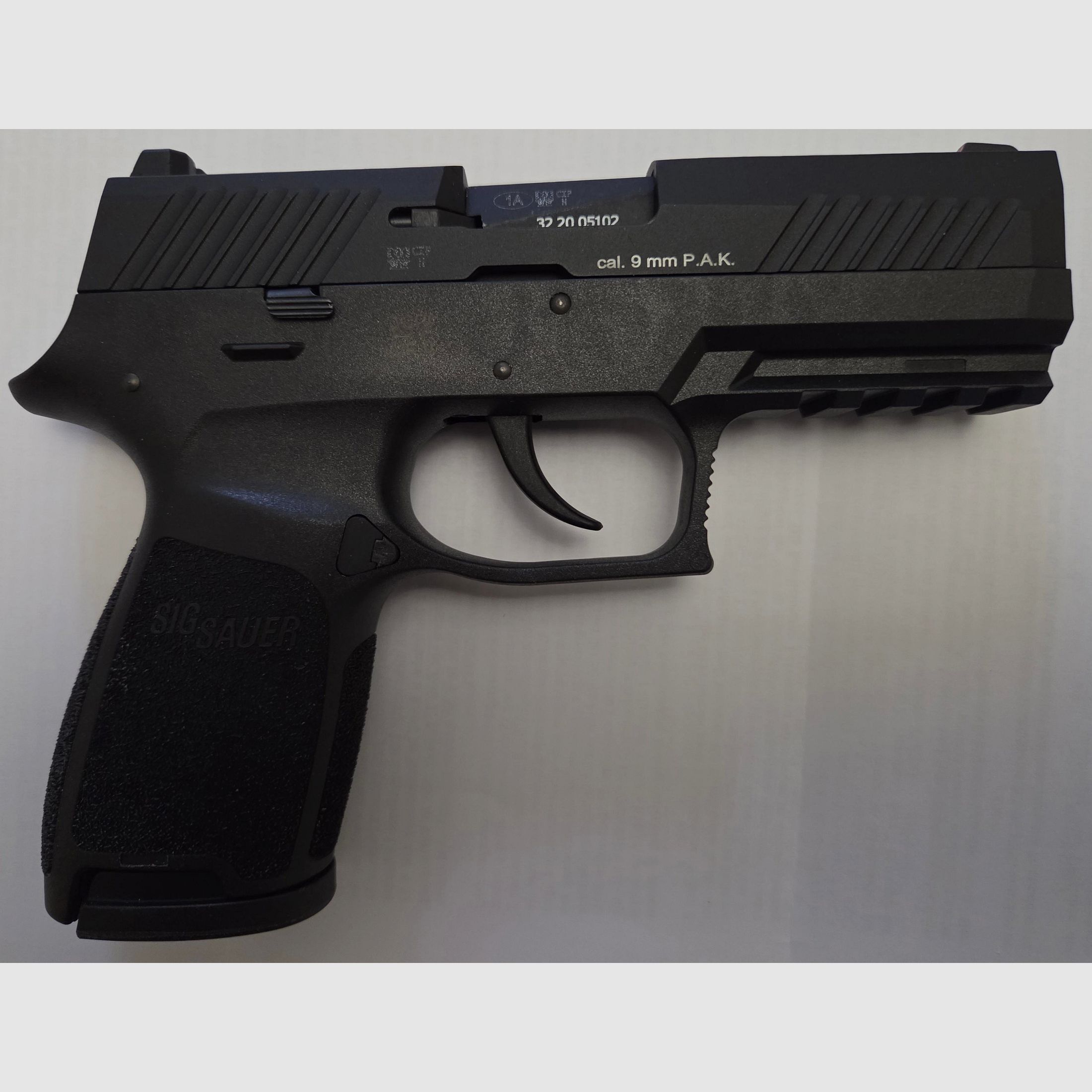 Zeer zeldzaam! Verzamelobject! Verkoop Sig Sauer P320 9mm P.A.K First Edition
