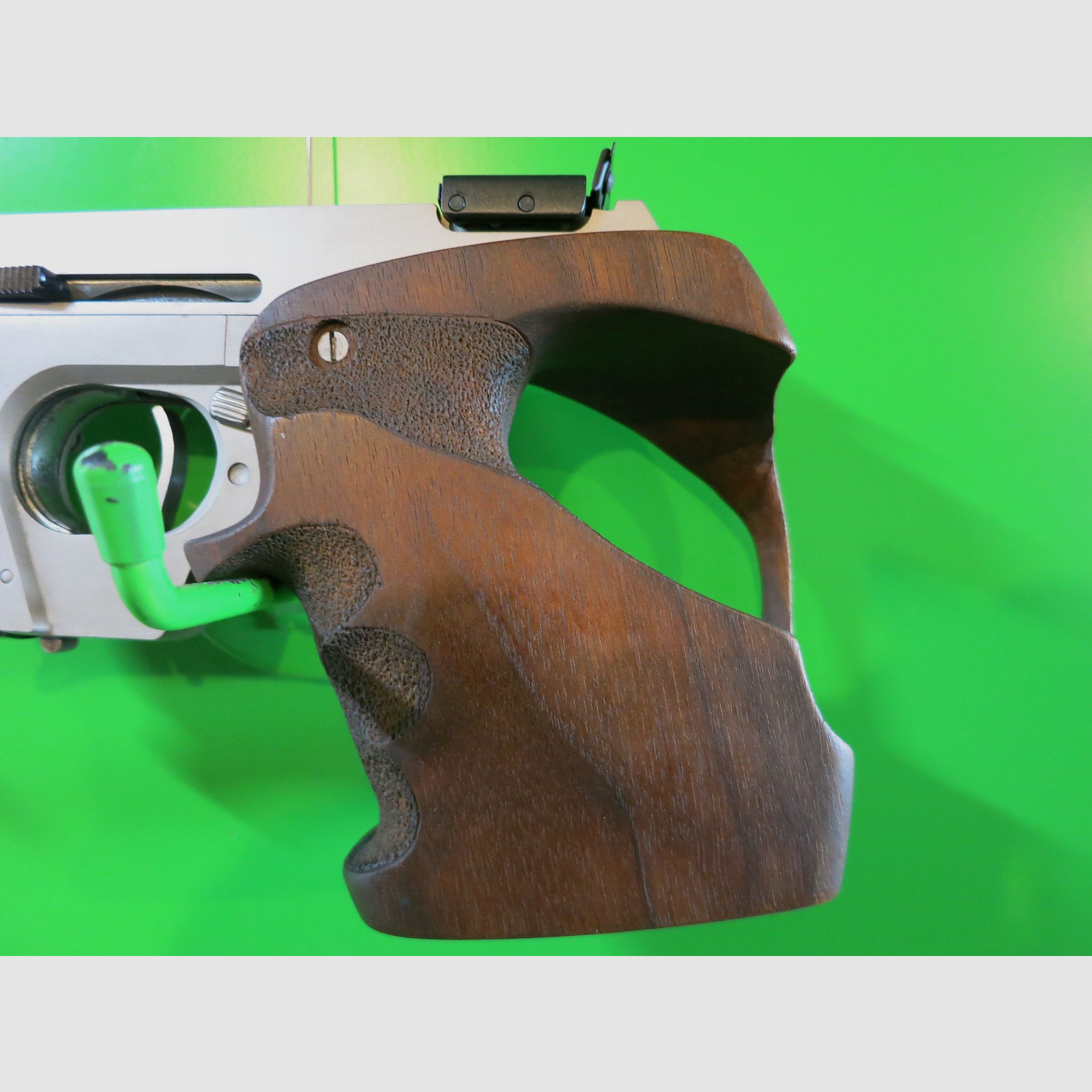 Sport pistol Walther OSP caliber .22lr, NILL sport grip, .22 short, nickel version #79-