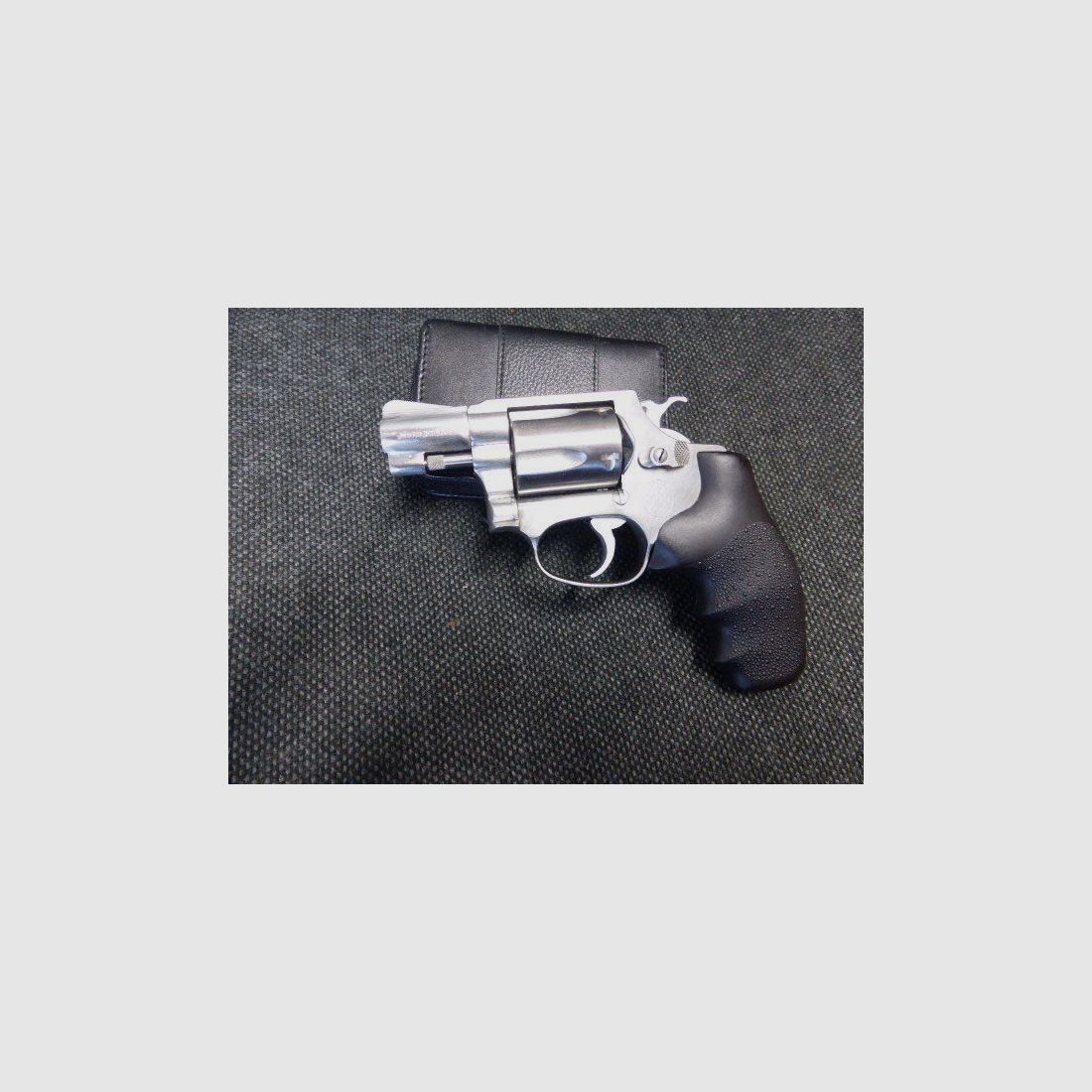Smith&Wesson	 60-3