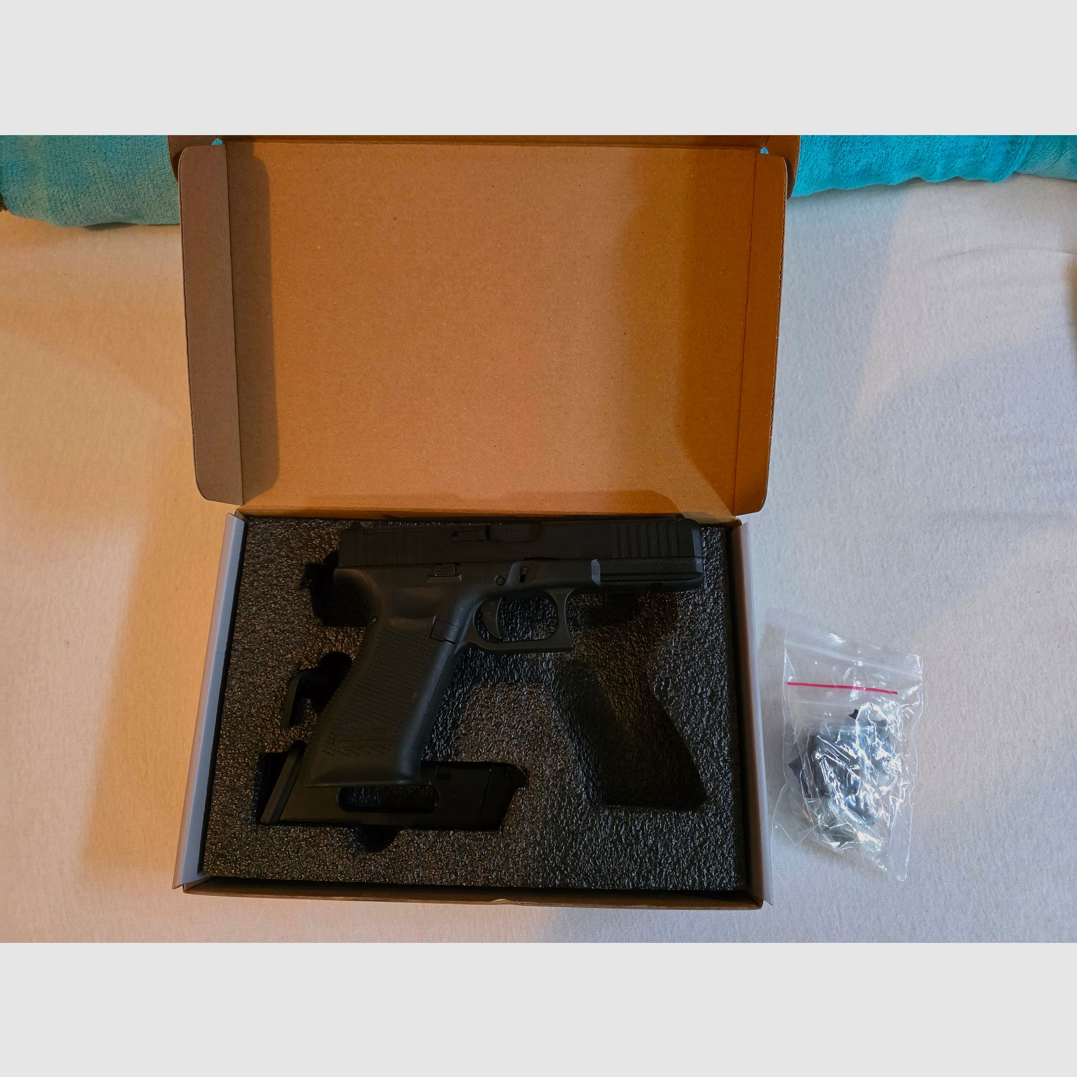 Airsoft Glock 17 Gen5 MOS CO2 6mm BBs