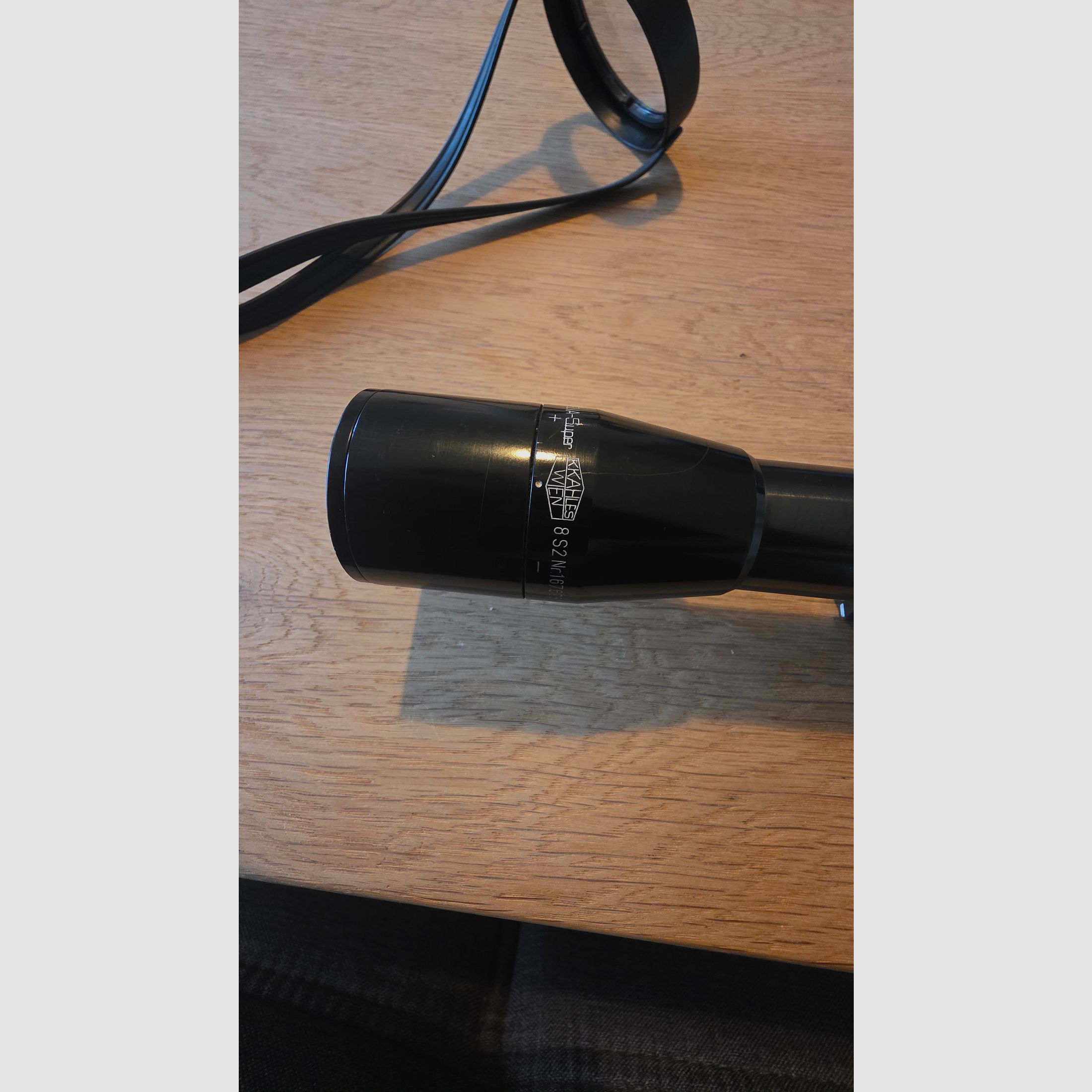 Kahles Helia 8x56 mit Montage