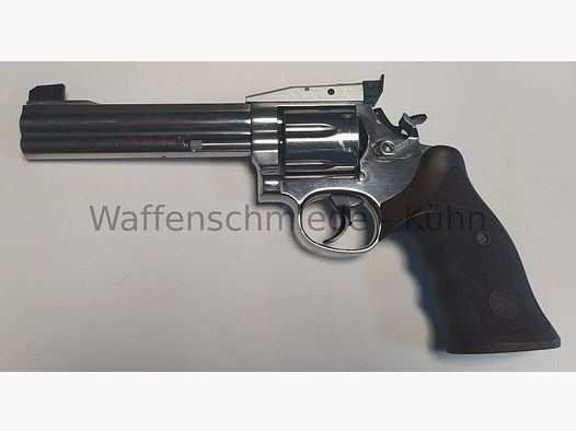 Smith & Wesson Target Champion 686