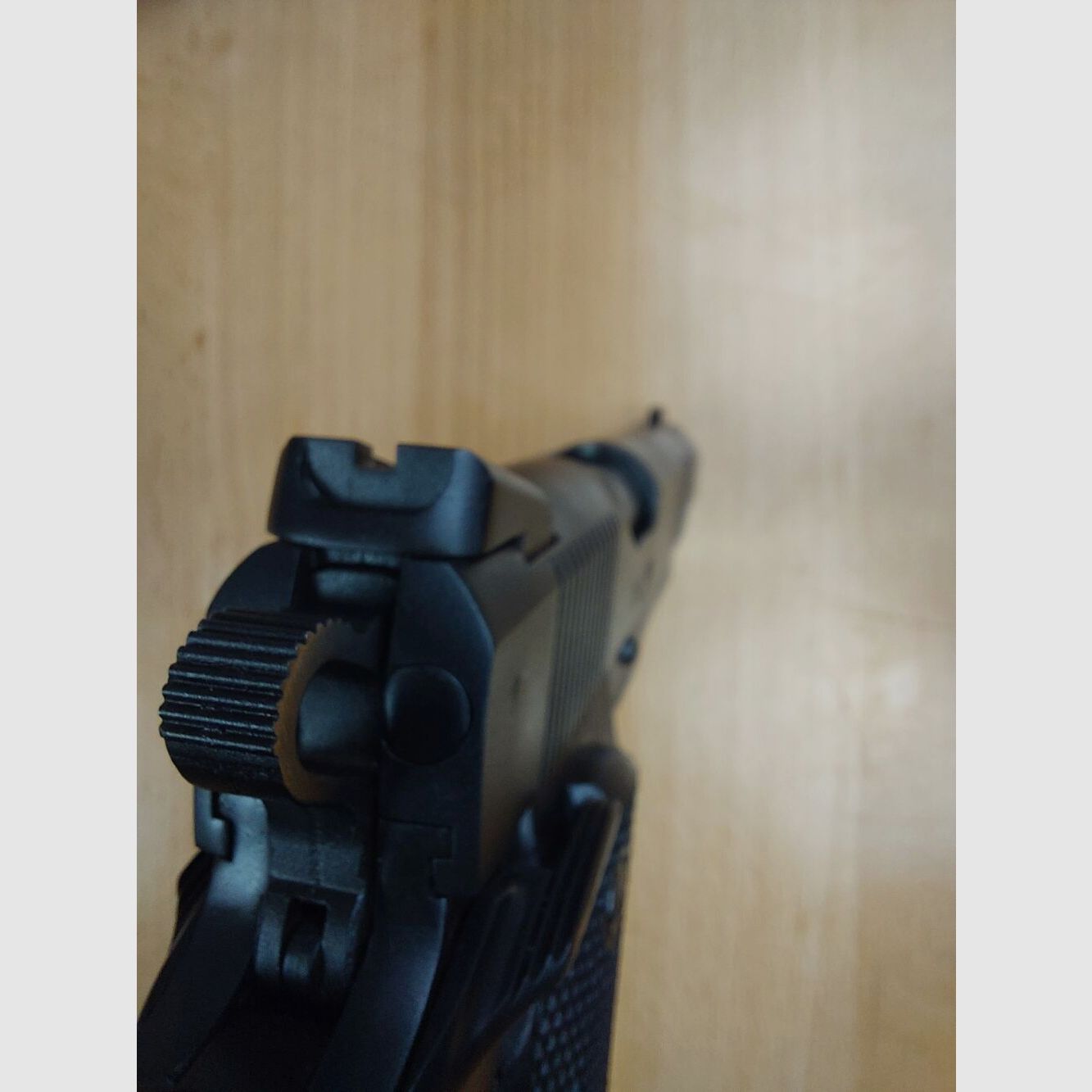 Armscor Rock Ultra 1911-A1 FS