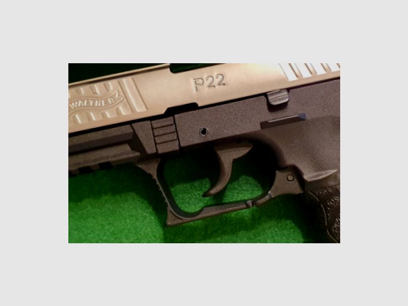 Walther P22Q blank firing pistol 9mm P.A.K. bicolor NICKEL (PTB 778)