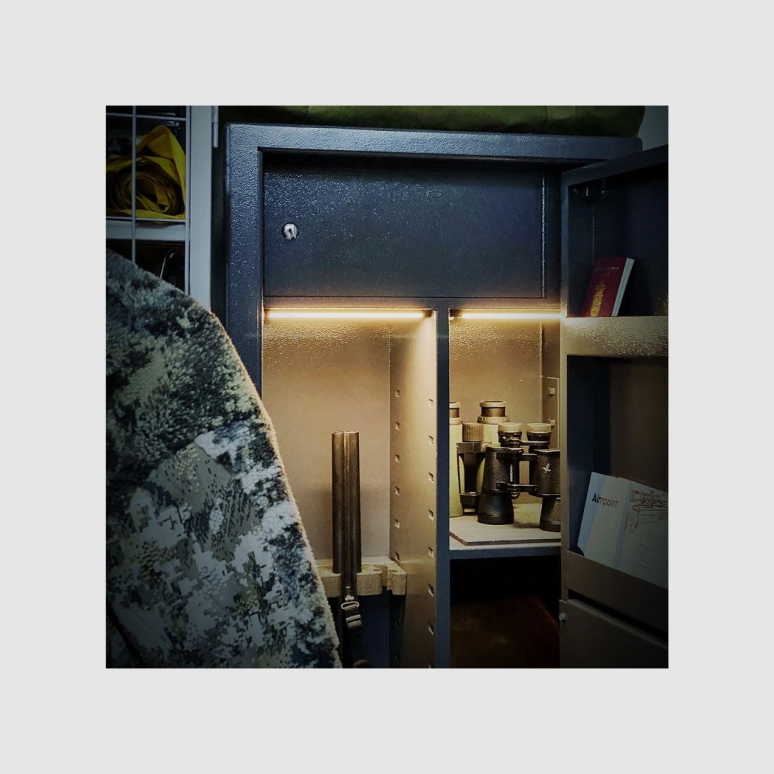 Hunttech lampe LED pour armoire à armes, image 3 sur 6