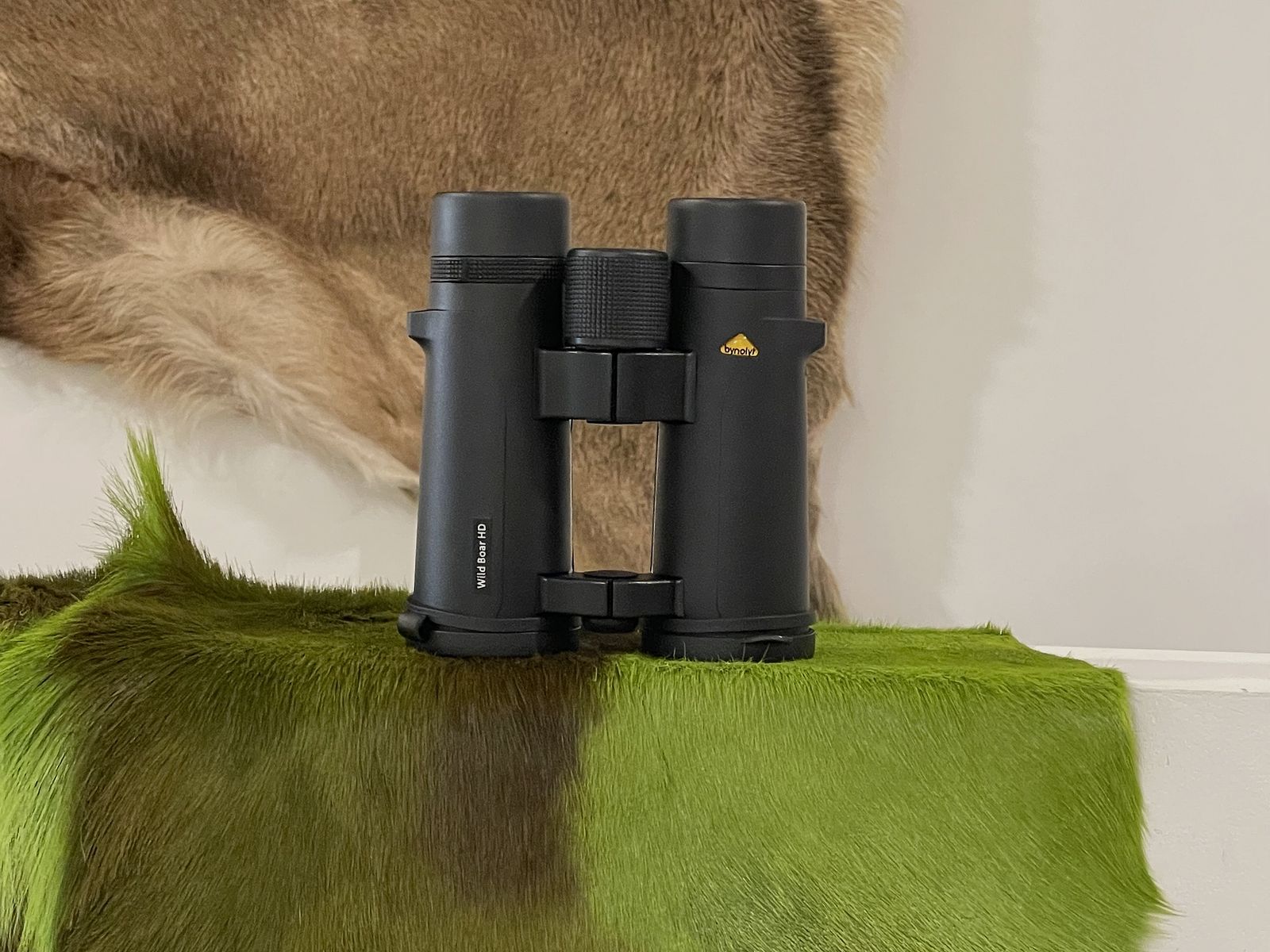 Bynolyt 10x42 Wild Boar HD binoculars, image 2 of 2