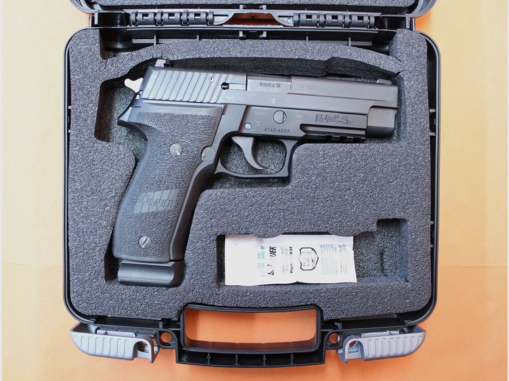 SIG Sauer Ha.Pistola 9mmLuger SIG Sauer P226 MK-25-DE 4,4" canna/ MK25 arma di servizio US Navy-SEALS (9mmPara/9x19)