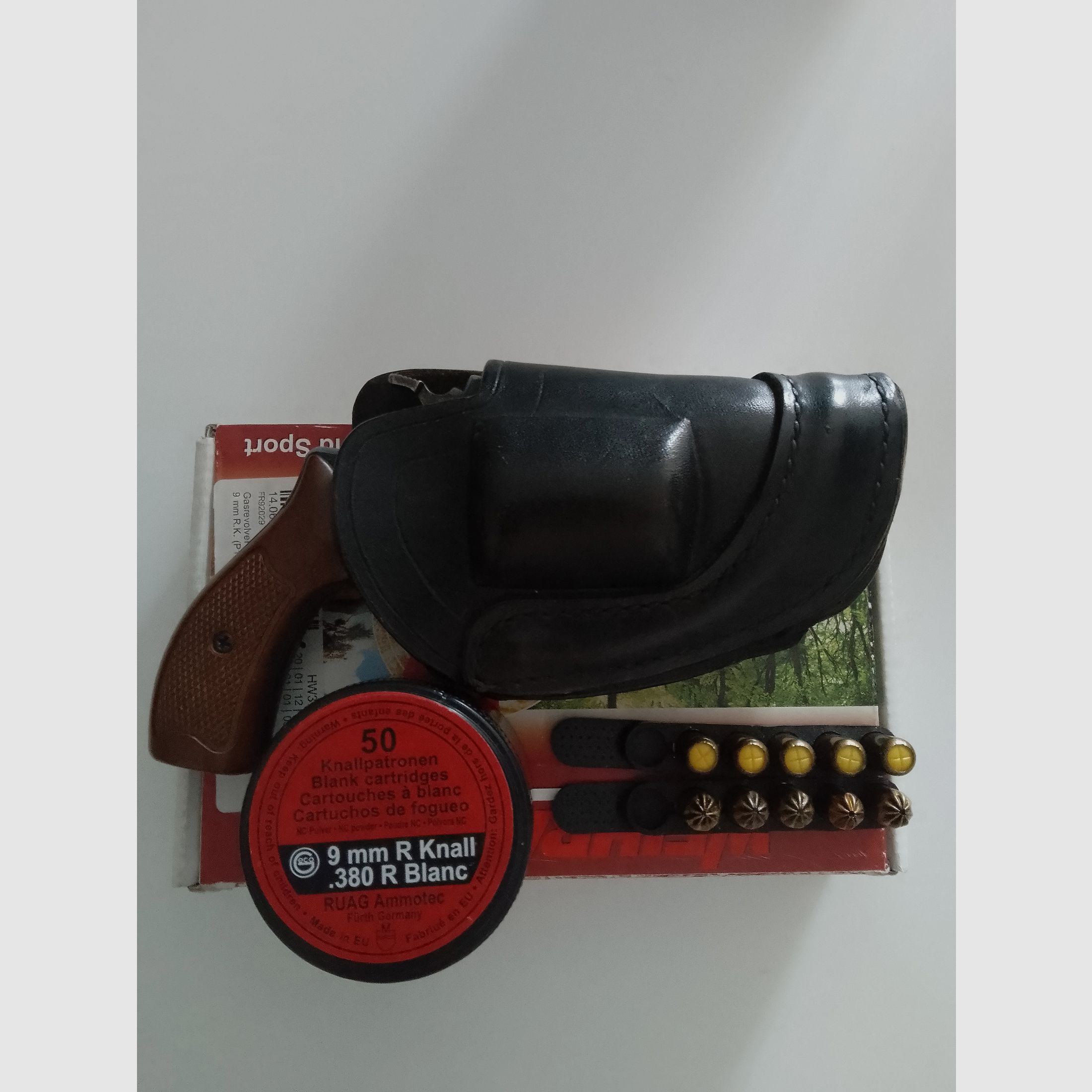 Weihrauch HW 37 blank-firing revolver 9 mm pak, immagine 4 di 6