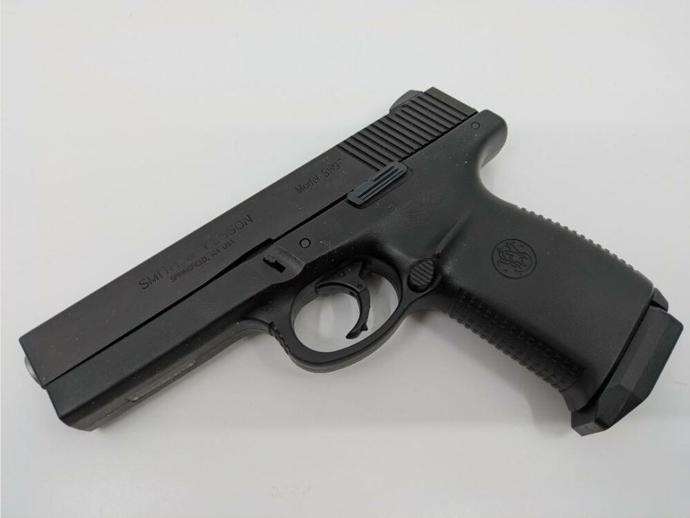 S&W SW9F