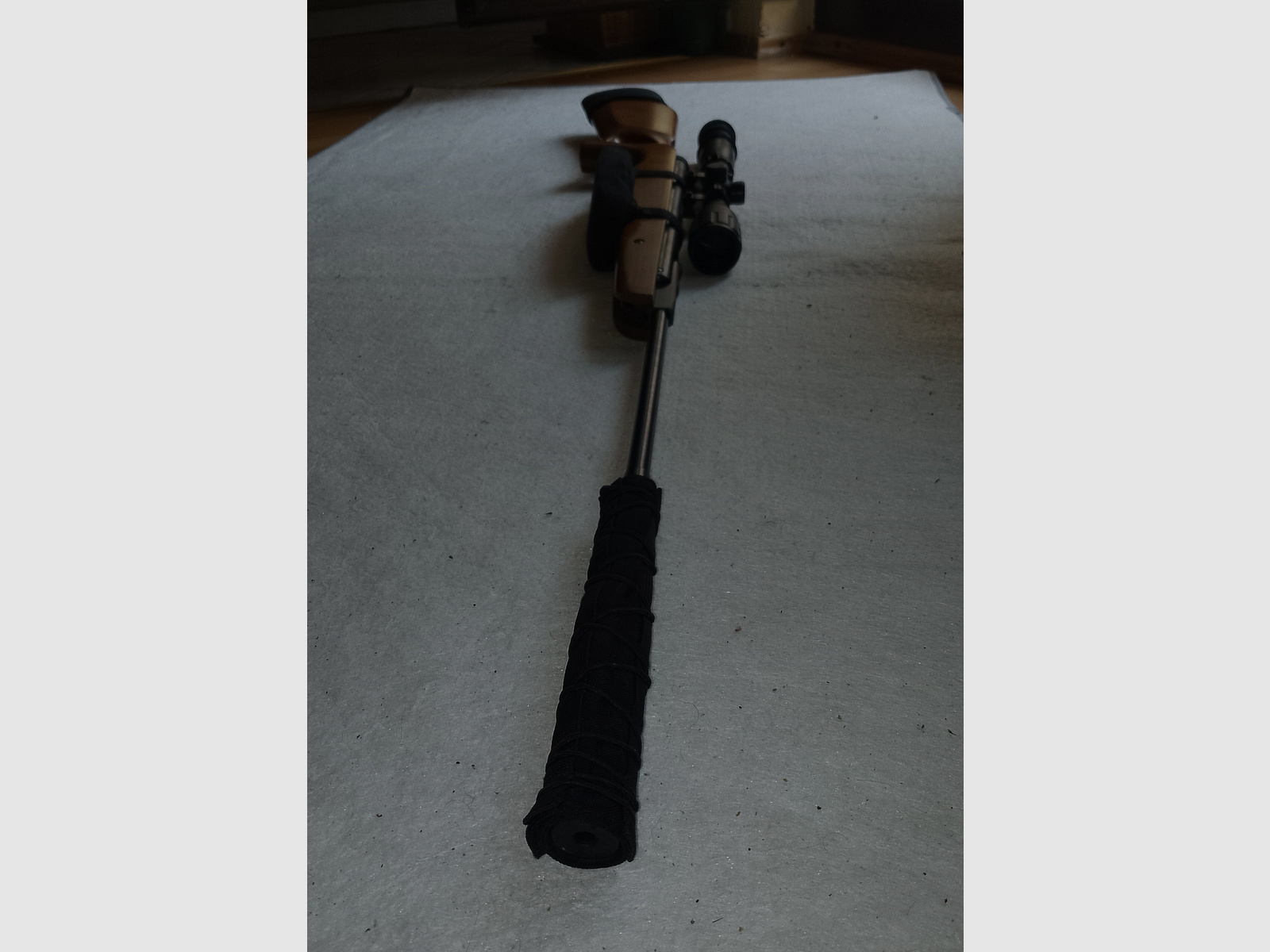 Ruger Air Hawk luchtgeweer kniklader 4,5mm .177 Target Sniper geluiddemper tactisch 3-9x40 richtkijker matchkwaliteit als nieuw