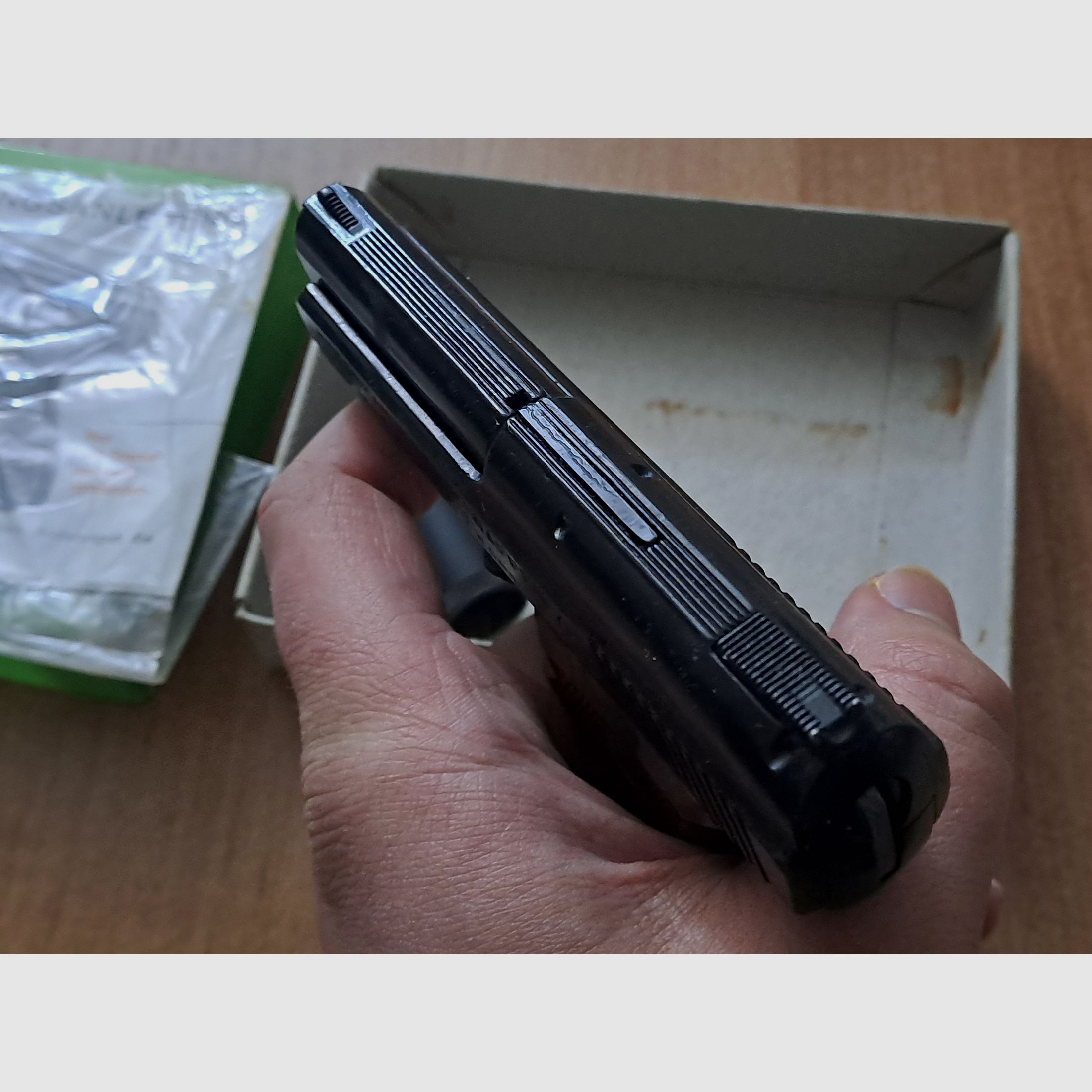 Alte Rhöner SM 15 Kal. 8 mm Knall im PTB 83/2 mit Verpackung!