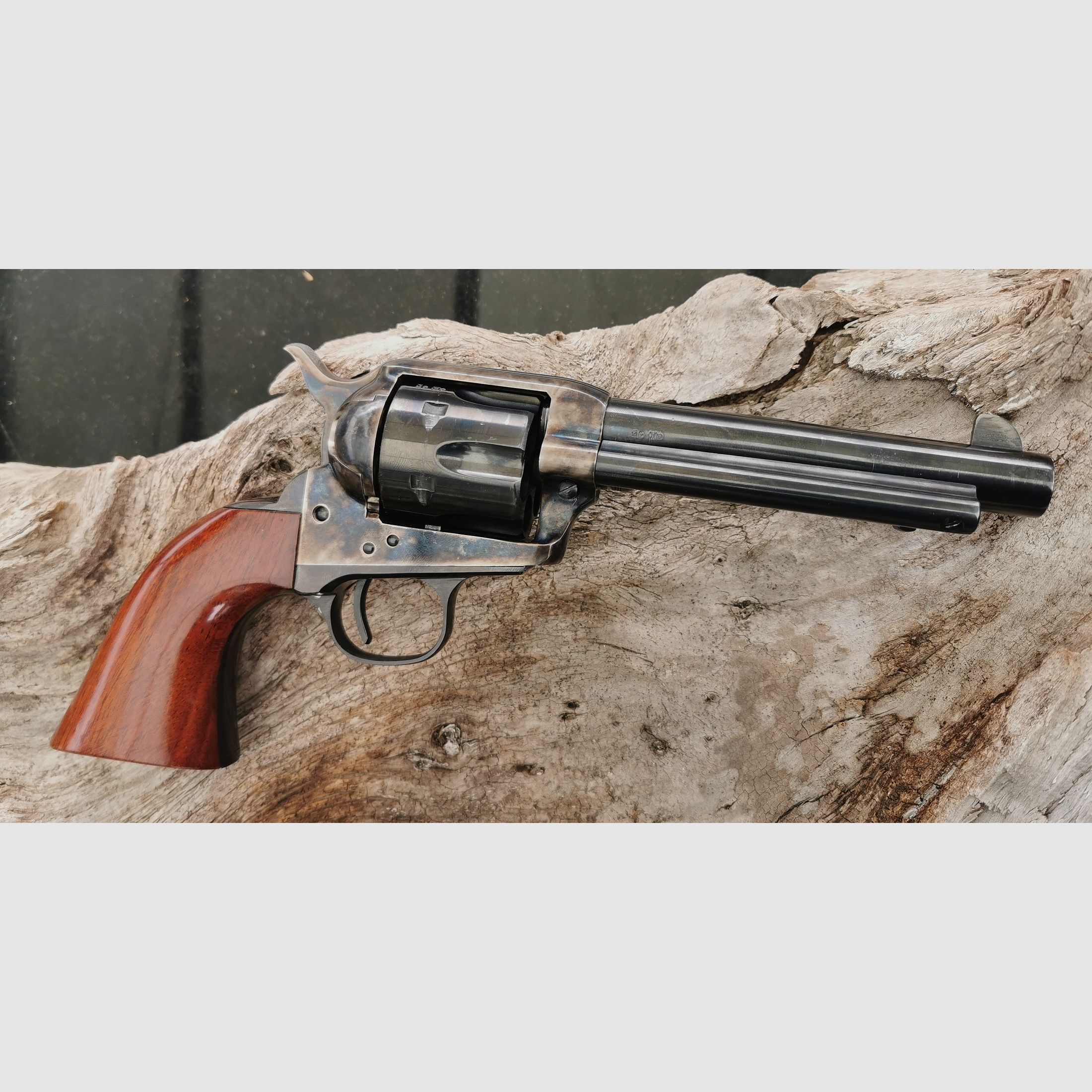 Colt SAA Mod 1873 Pat: 1871-1872 PTB 838 cal. 9 mm R. Knall/Platz Hege Uberti Single Action Army Stahl