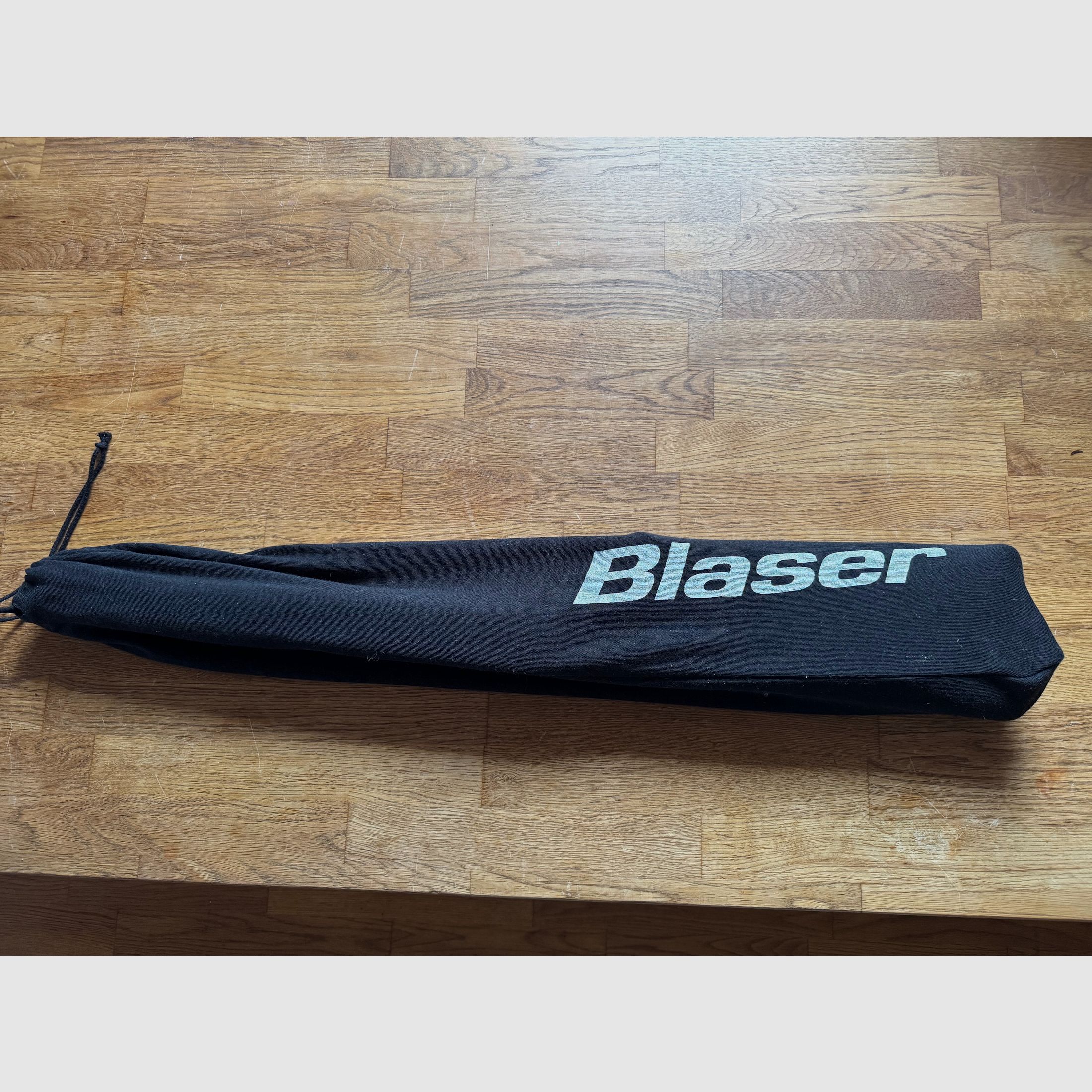 Blaser R8 Professional Schaft – schwarz, Rechtshand