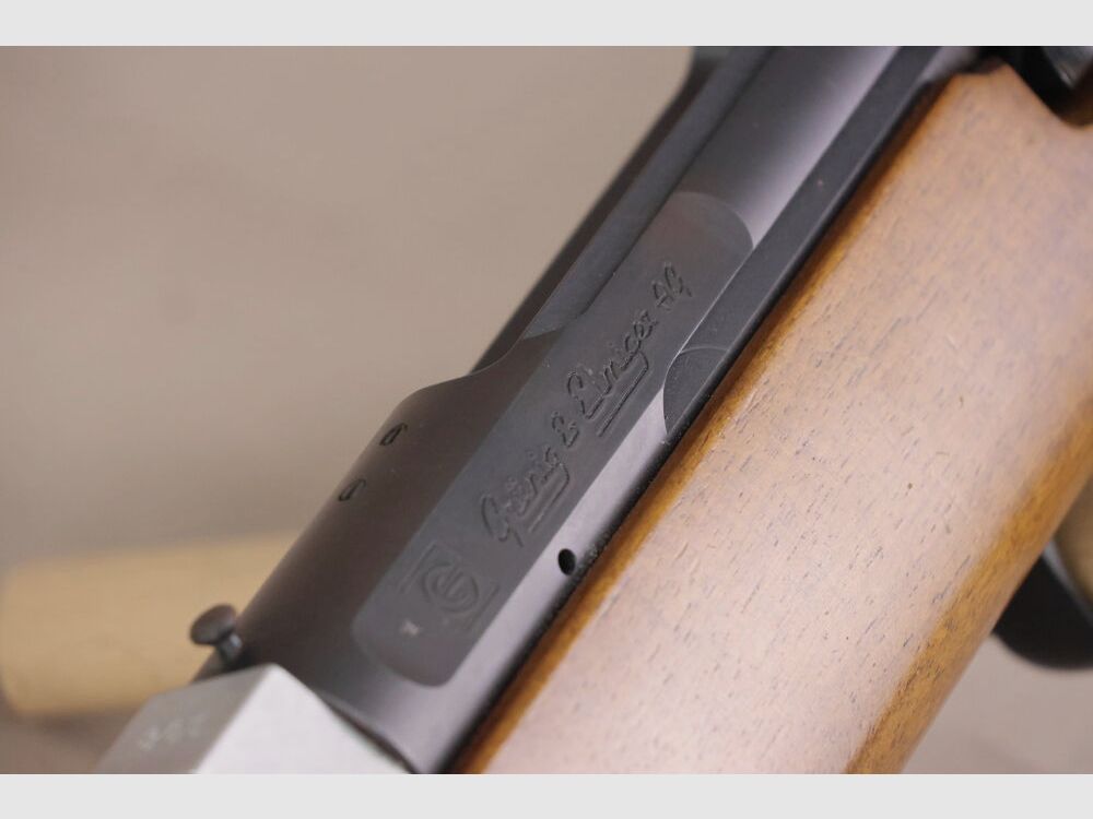 Grünig en Elmiger AG Eenlinglader