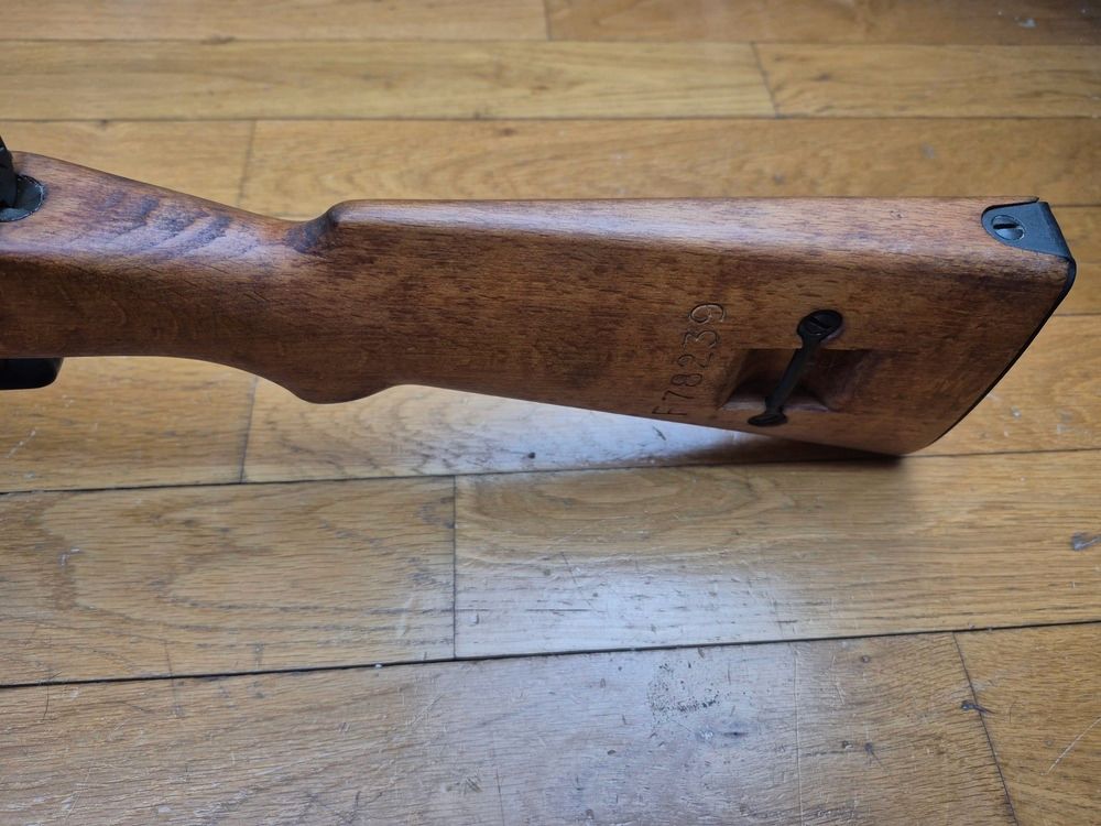 Splendido e raro fucile Mas 36-51 - Calibro originale 7,5×54 MAS – Numero di serie completamente corrispondente, compresa la baionetta – Arma del 1956 – Canne in condizioni pari al nuovo – Cinghia nuova – Kit di pulizia – Arma rara da collezione in ottime condizioni+++!, immagine 10 di 32