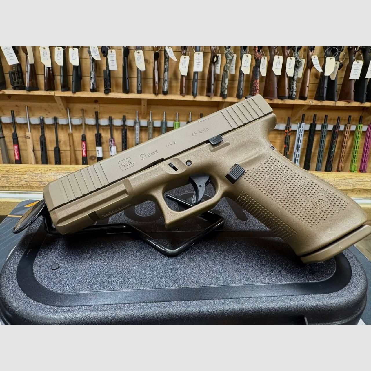 Glock 21 Gen5 FDE 