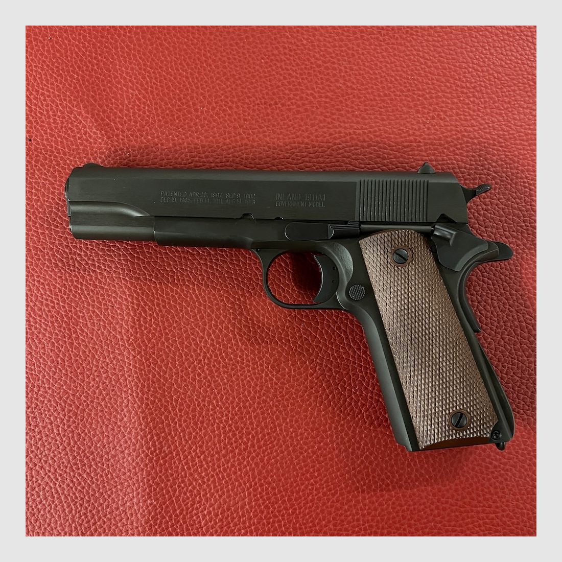 Inland Manufacturing 1911 A1, image 1 sur 4