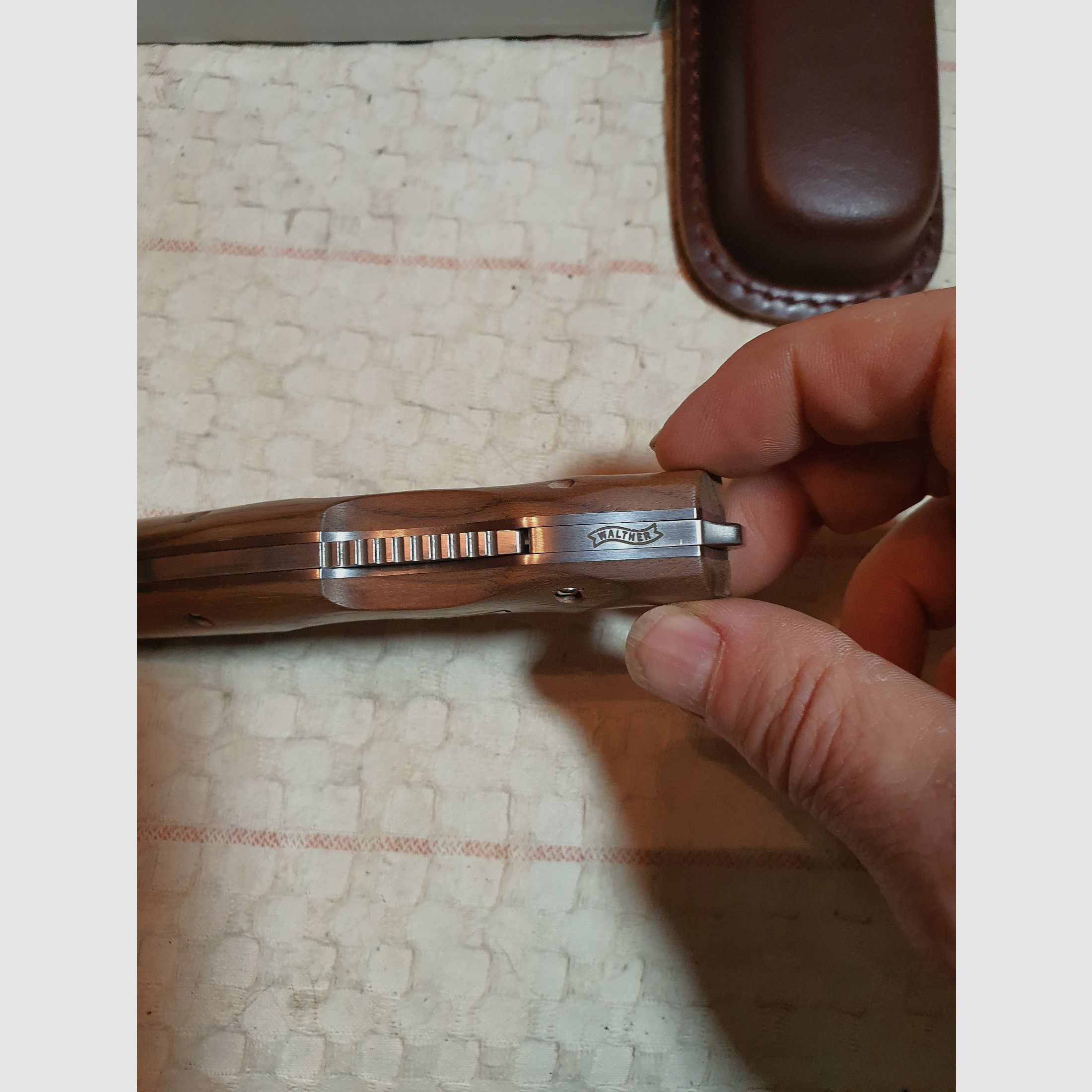 Walther AFW Einhandmesser - Adventure Folder Wood