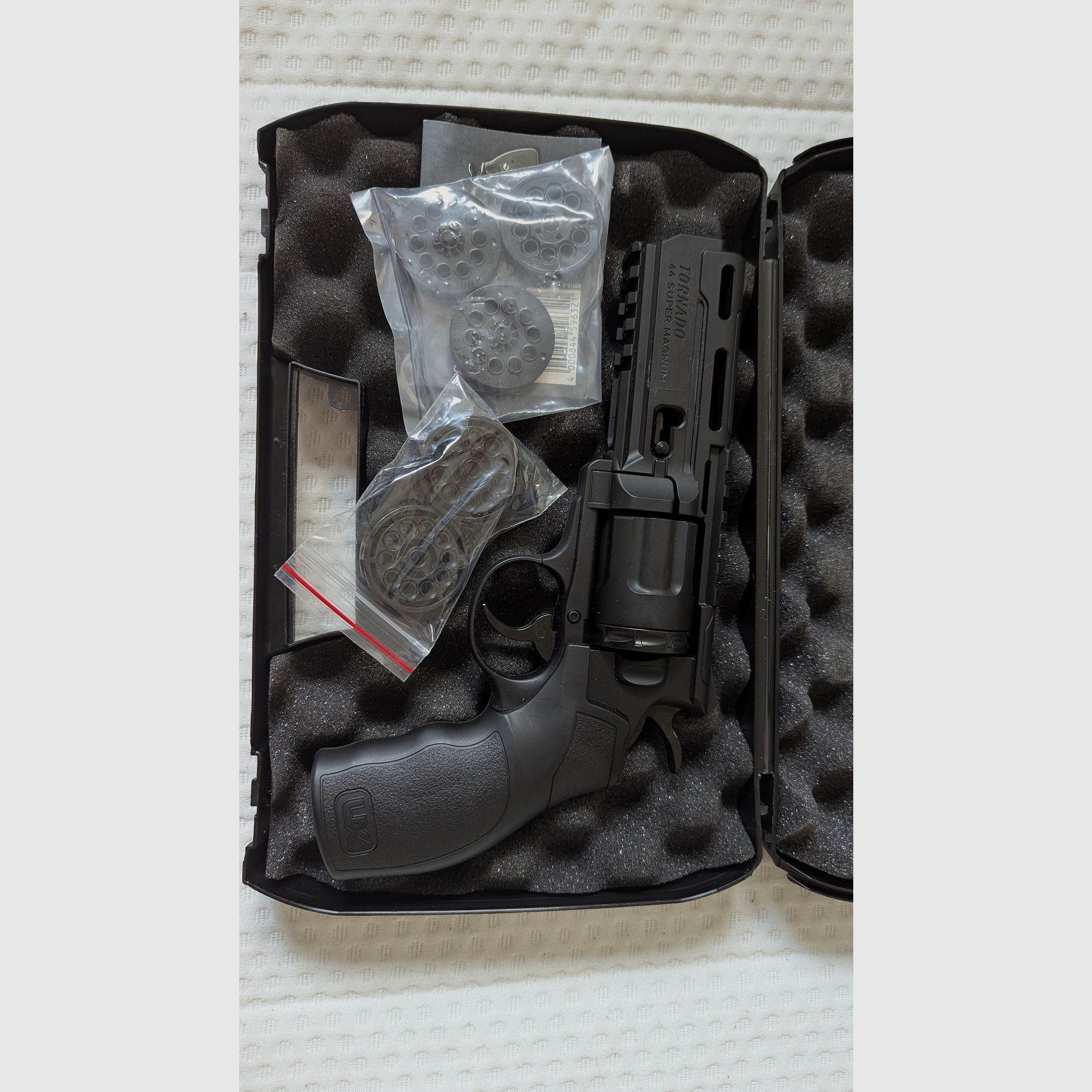 Umarex Tornado CO2 Revolver mit Zubehör 