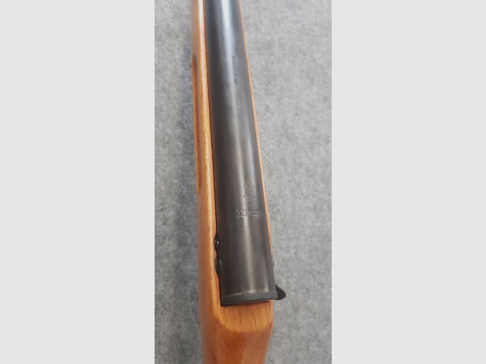 Seitlich verschraubt !!!  Seltene Ausführung  schönes Haenel Mod.  III-284   III 284 cal. 4,5mm Diabolo
