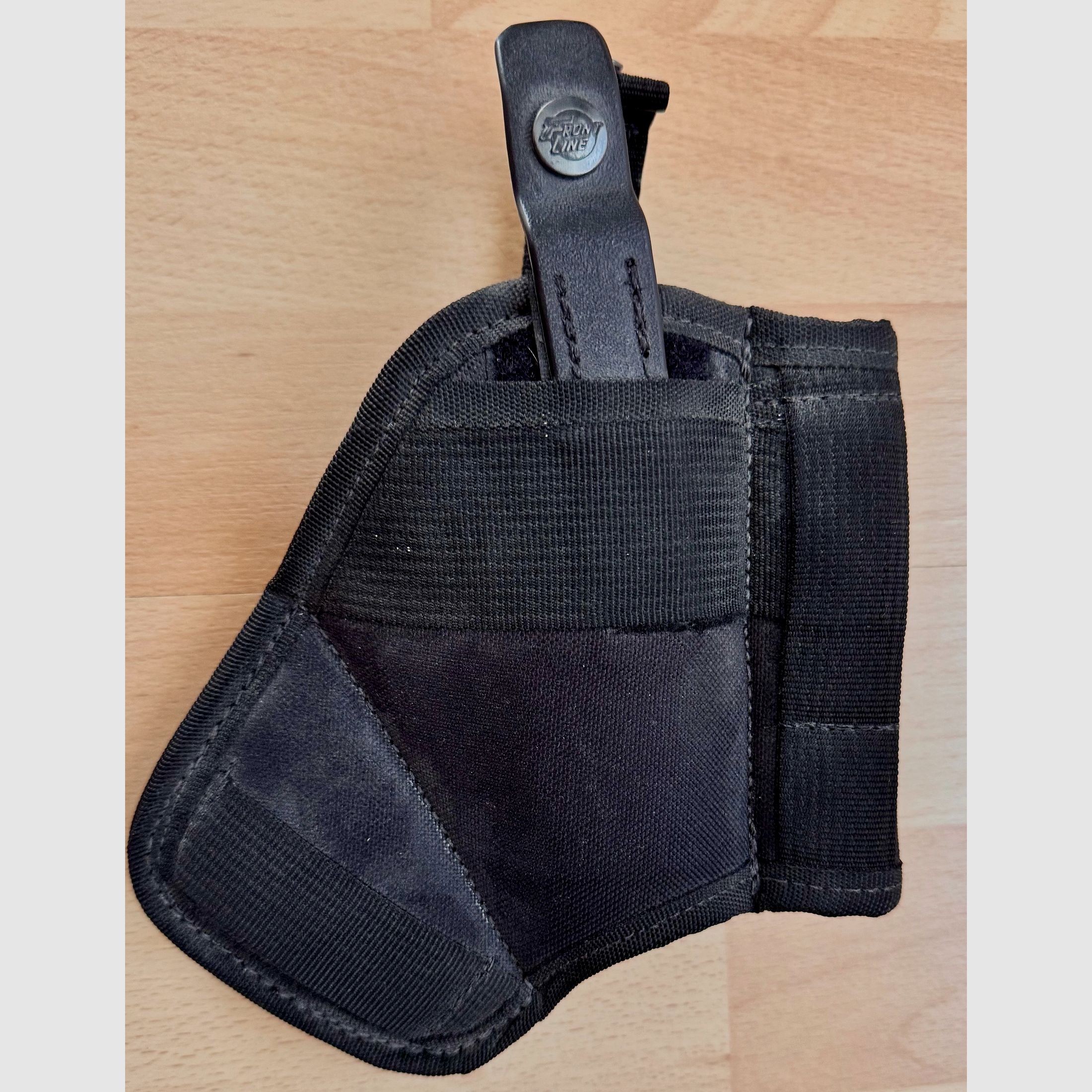 Umarex 308.02.00 Walther Schreckschusspistole P22 9mm PAK m. Holster und Patronen