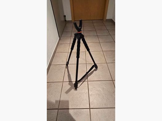 Vanguard Target Stick Tripod Quest T62U