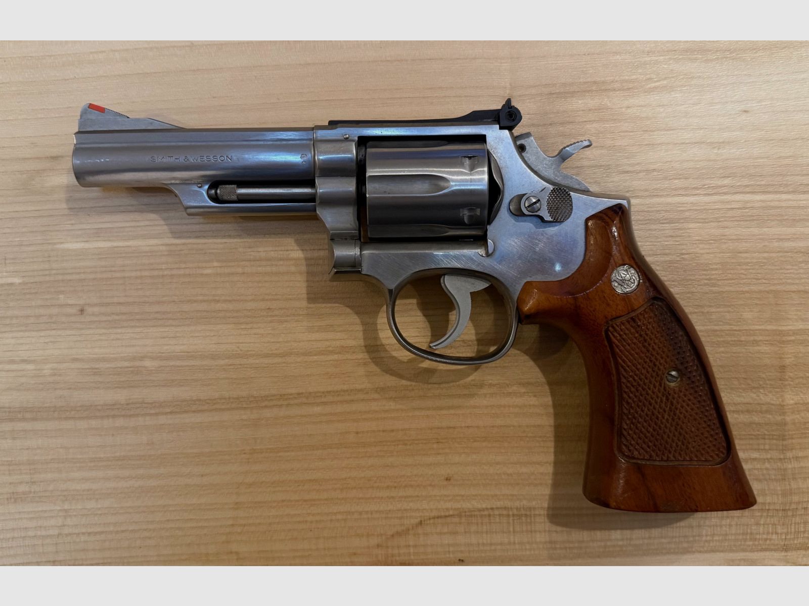 Smith & Wesson .357 Mag. stainless