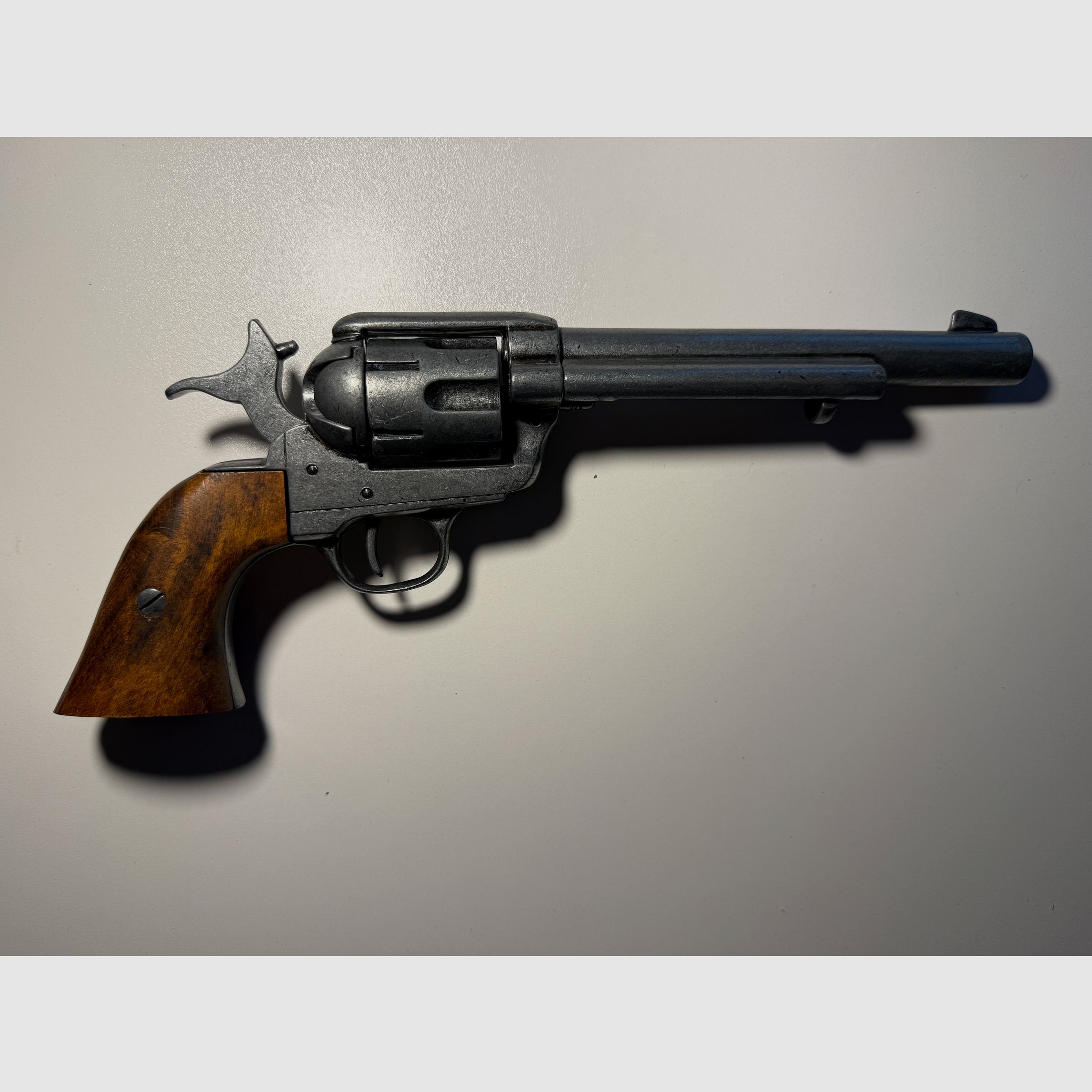 Deko Revolver US Kavalleriecolt Denix Colt .45 Peacemaker USA 1873, altgrau