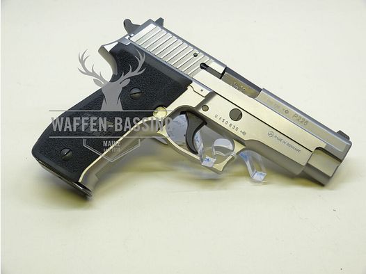 SIG SAUER P226