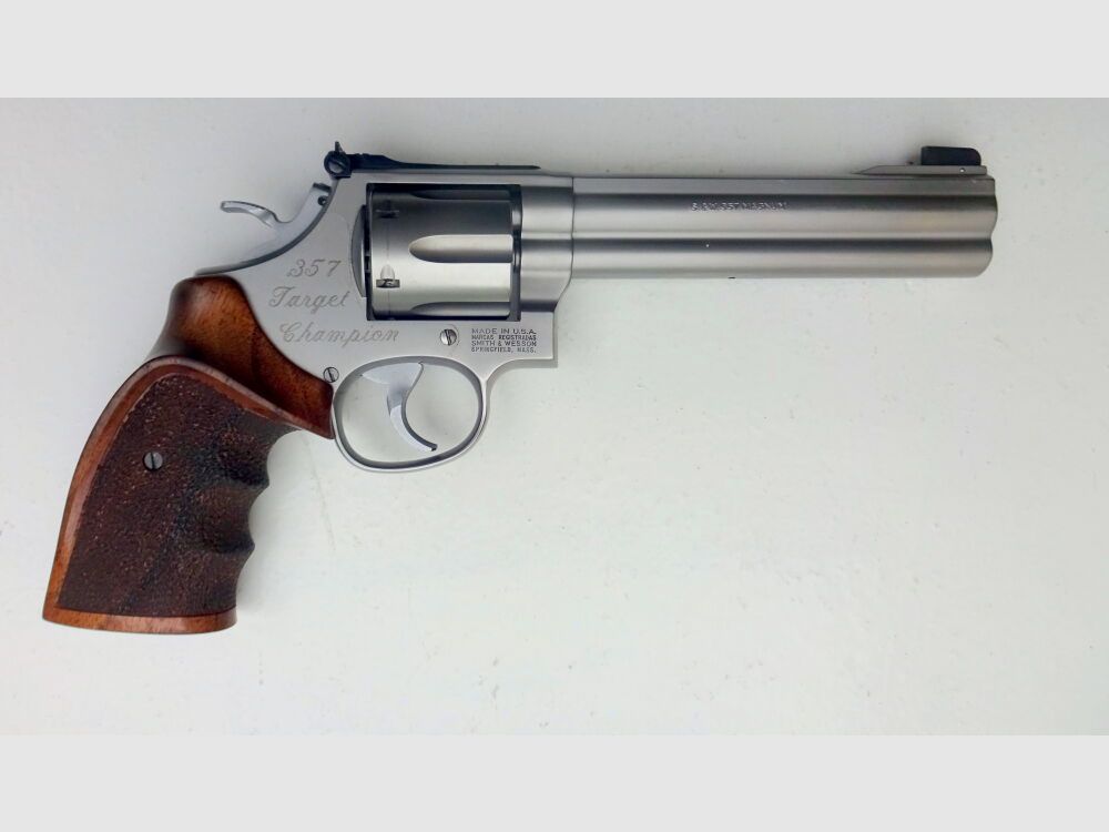 SMITH & WESSON Target Champion Links-Ausführung