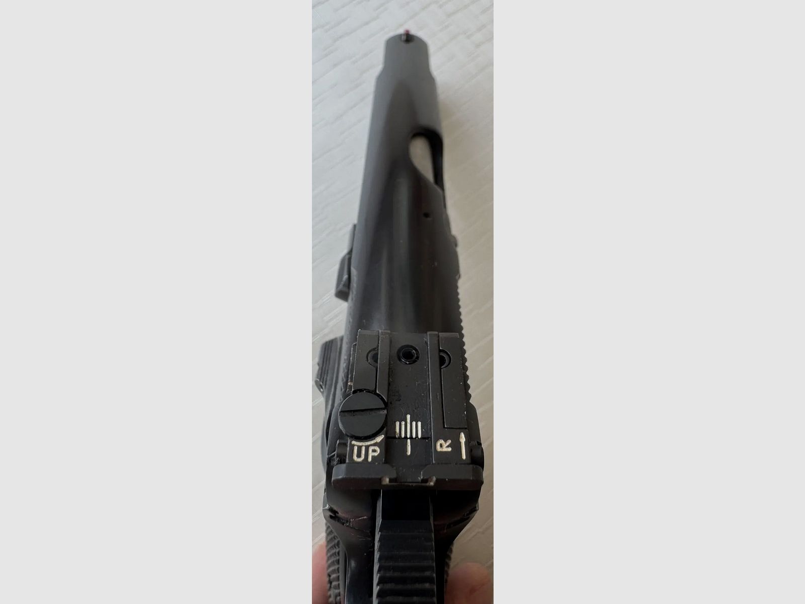 Brünner CZ 75, Kaliber 9mm Luger