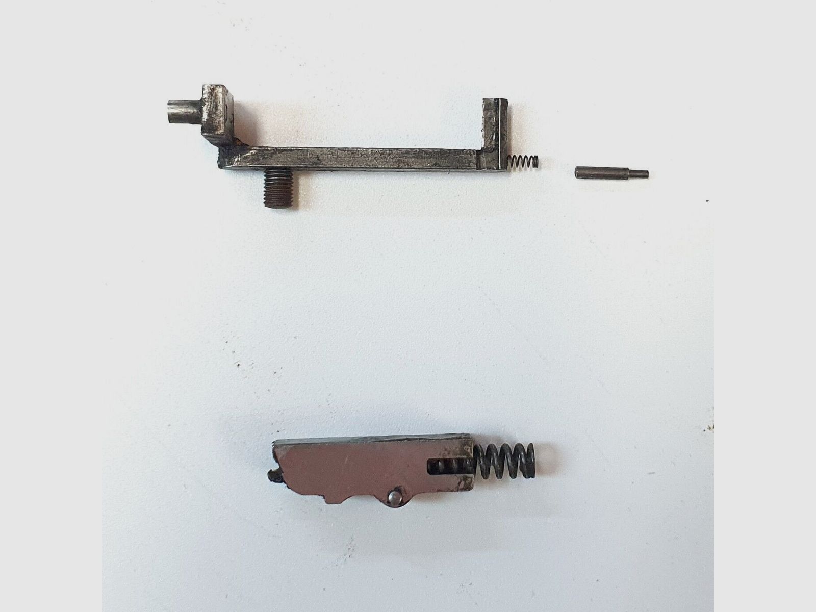 Kit de pièces gratuit S&W 629 Classic - .44 Mag - 18 pièces, image 3 sur 5